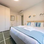 Casaviva - Comfy Trilo With Terrace In Апартаменты Рапалло