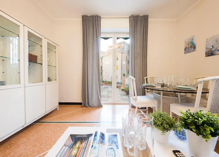 Apartman Casaviva - Comfy Trilo With Terrace In Rapallo