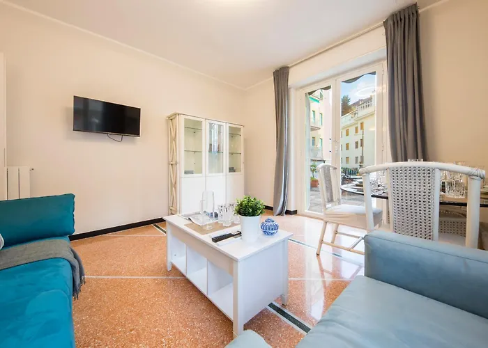 Casaviva - Comfy Trilo With Terrace In Apartman Rapallo